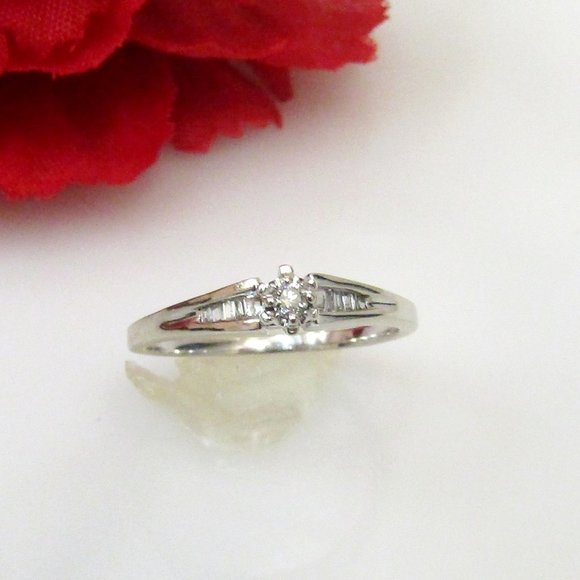 Diamond Promise Ring With Accents 10k White Gold Size 6.25 Genuine Natural Real - Picture 8 of 12